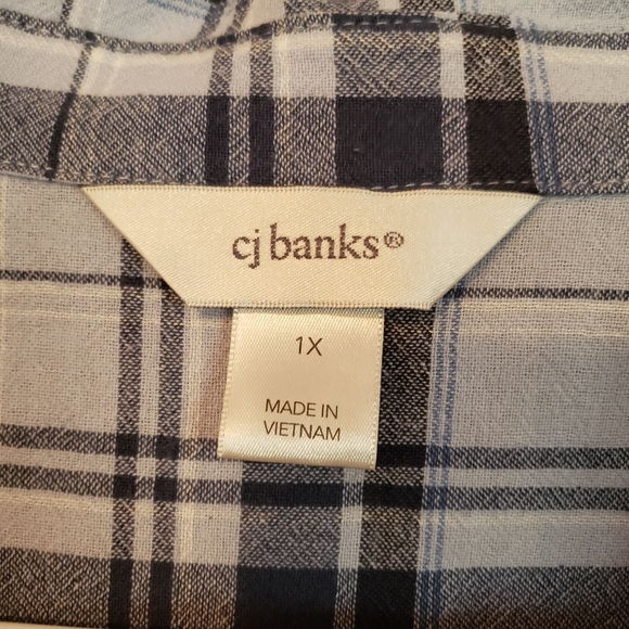 CJ Banks Flannel - Picture 2 of 8